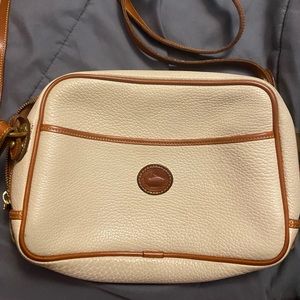 Dooney & Bourke leather pocketbook